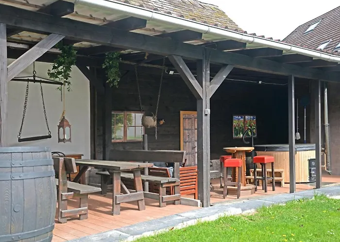 An Der Dorfkirche By Interhome